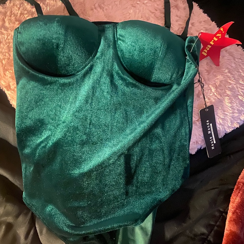 Bodysuit - Picture 2 of 4